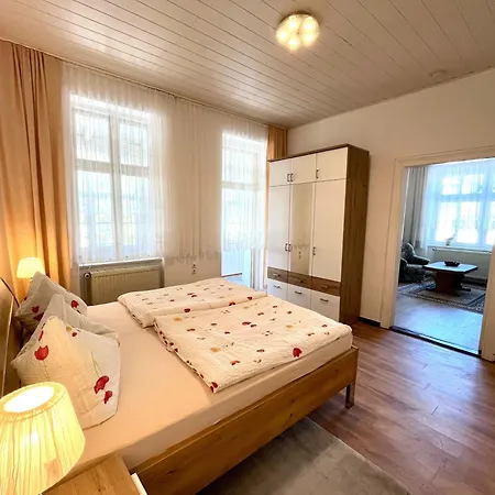 公寓 Haus Frithjof 宾茨