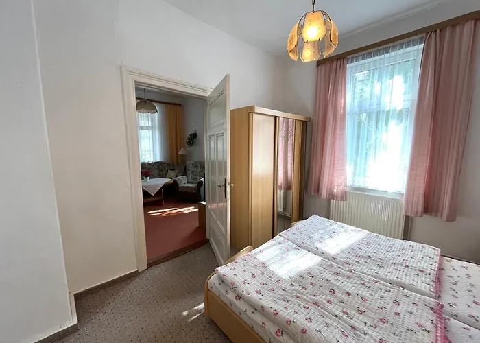 Haus Frithjof Apartament *